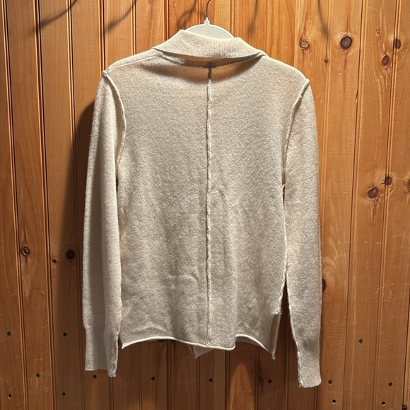 ‼️FREE PEOPLE sweater‼️ - Picture 7 of 7